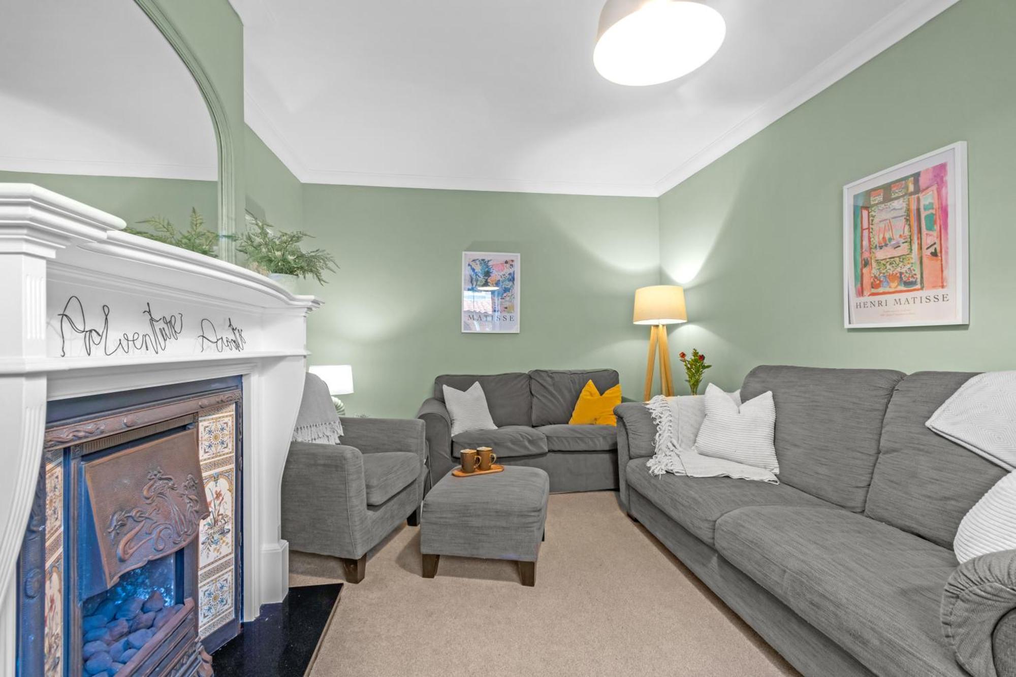 Adventure House - Whitby Villa ภายนอก รูปภาพ