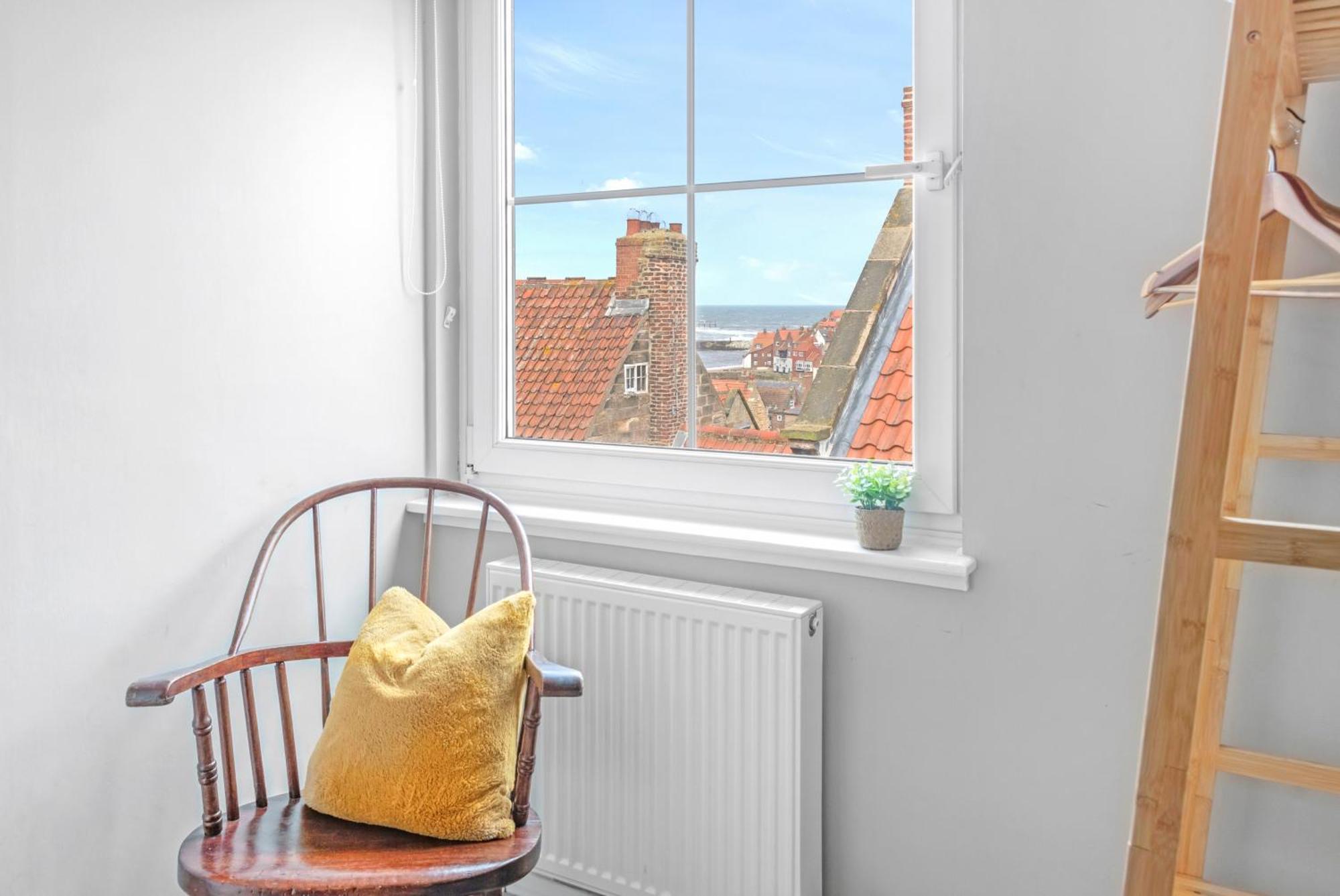 Adventure House - Whitby Villa ภายนอก รูปภาพ